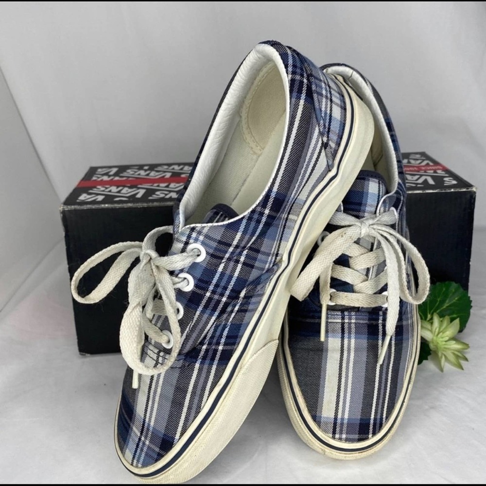 VANS blue NAVY KINGDOM plaid classic shoe blue MENS 6 women’s  8 Navy Ki… - Picture 2 of 8